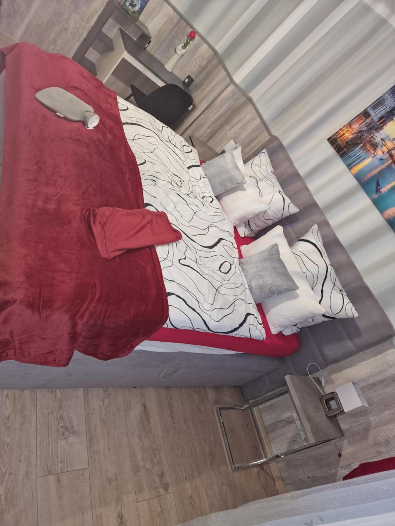 Schlafgut24 Apartment Dortmund Luaran gambar